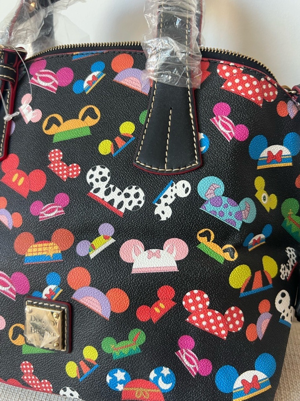 Dooney & Bourke “I Am Ear Hat” Disney Mickey Hat Satchel Shoulder Bag NWT - Picture 3 of 9